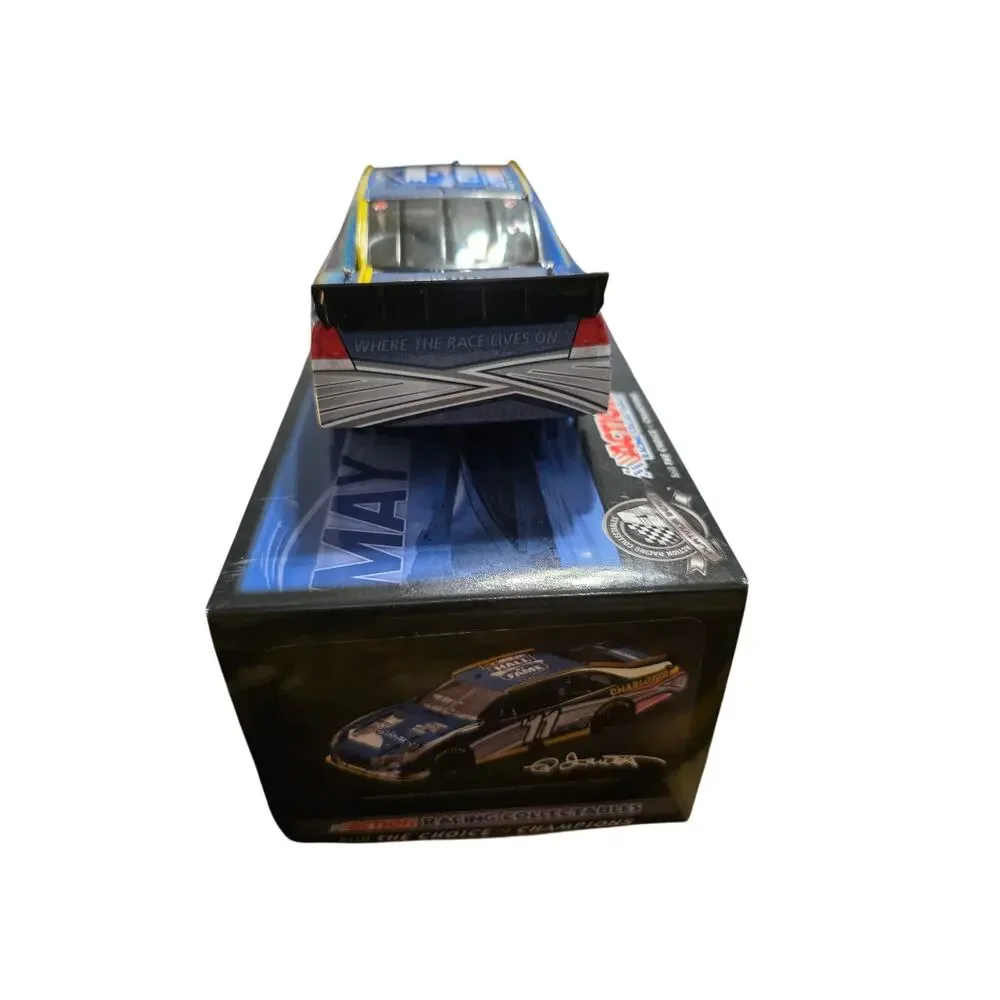Ned Jarrett NASCAR Hall of Fame 2011 Action Lionel 1:24 1 of 598